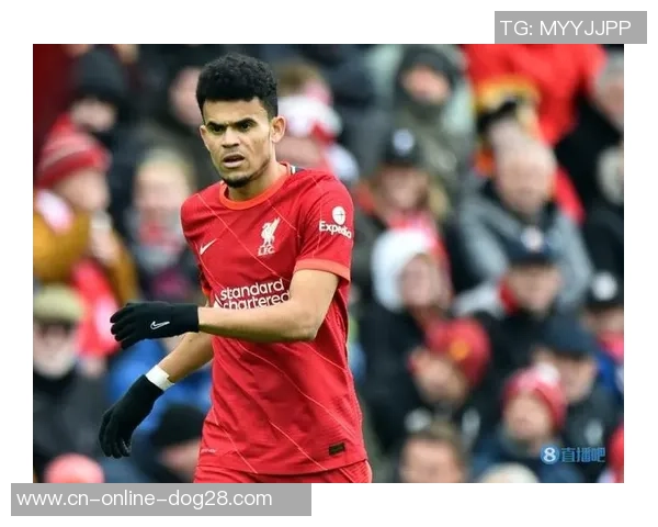 每体:从英豪到罪人!红牌销毁路易斯-迪亚斯个人完美体现