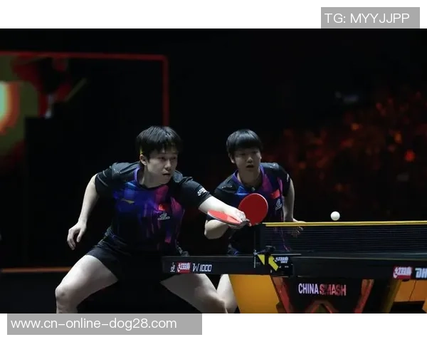 混团世界杯赛，孙颖莎王楚钦6战6个3-0成混双的王，王楚钦一行为更显示互相信赖